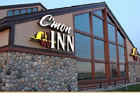 C'Mon Inn & Suites FargoFargo  Kültér fotó
