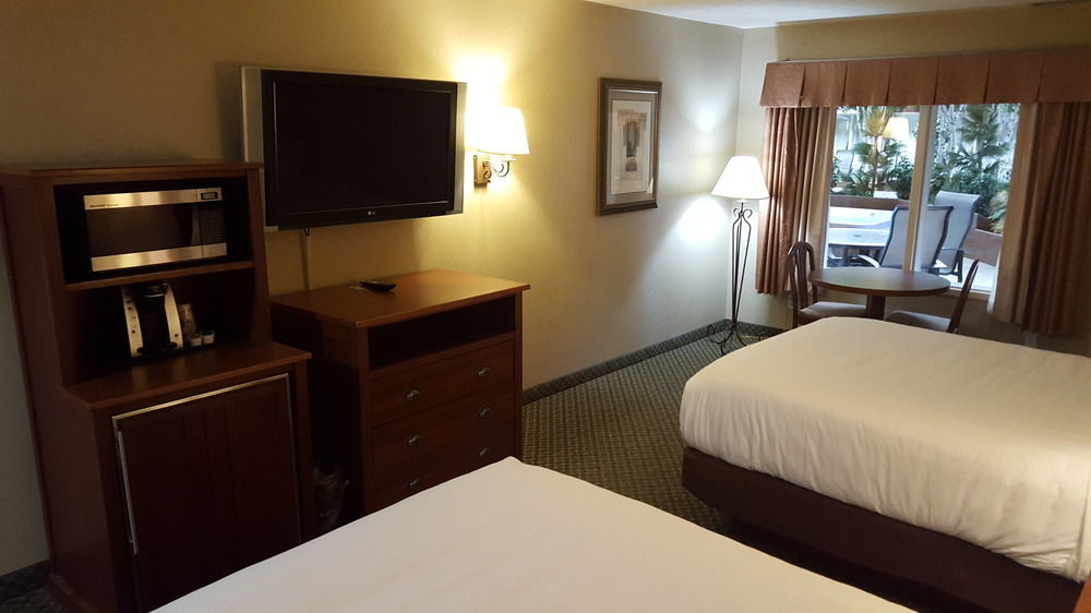 C'Mon Inn & Suites FargoFargo  Kültér fotó